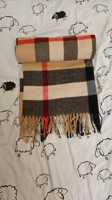 Szalik burberry nowy