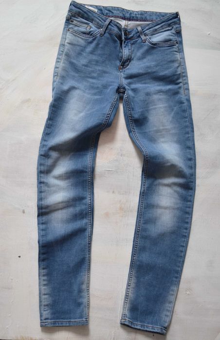 jasne jeansy spodnie proste biodrówki Mustang 29/32