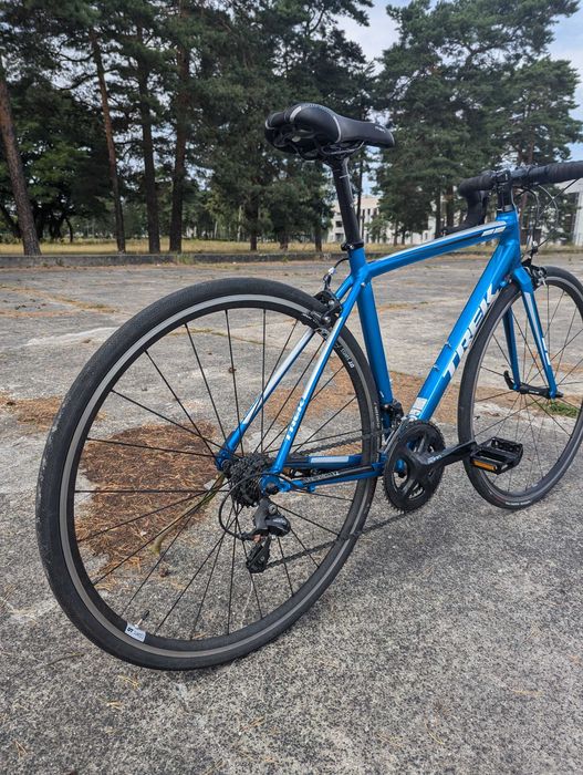 Rower Trek Alpha 1.2 - Lekka i Szybka Szosa!
