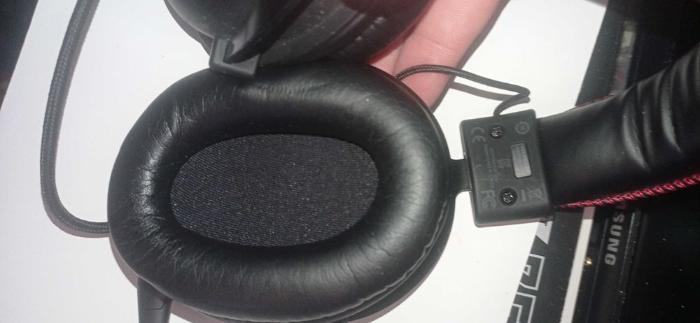 Навушники ігрові HyperX Cloud Core, Cloud stinger