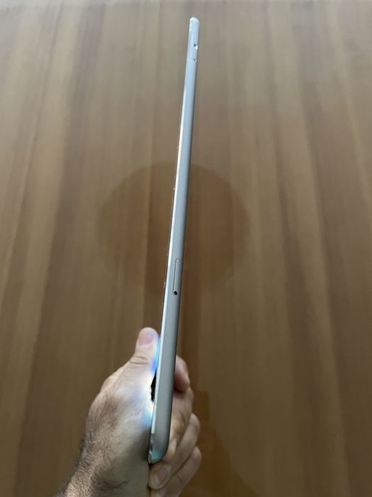 Apple Ipad Air 2 128GB WiFi+4G vidro rachado