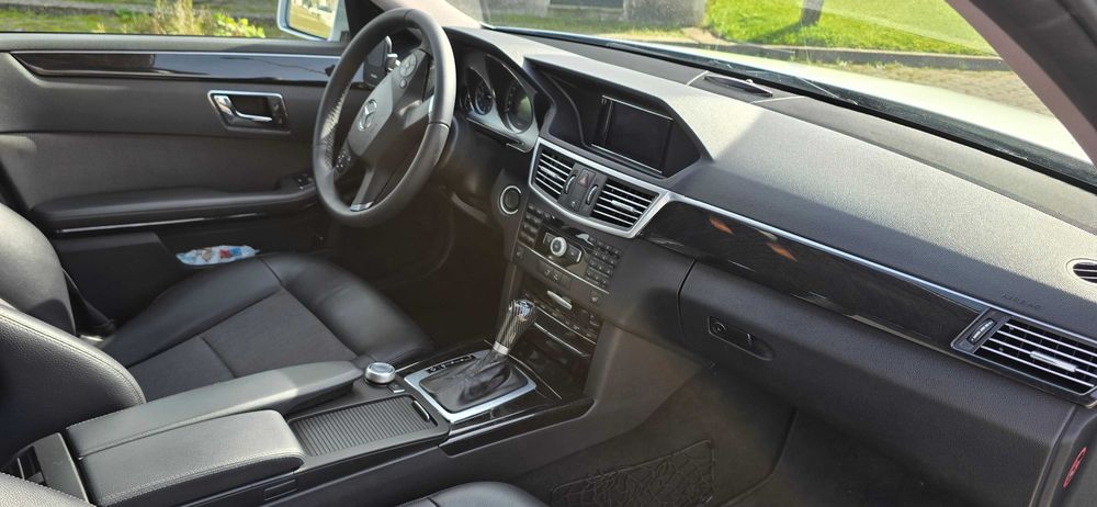 MERCEDES E 200 CDI Station Blueefficiency