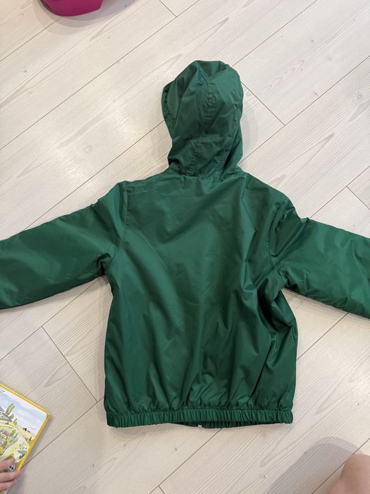 Дитяча ветровка Benetton