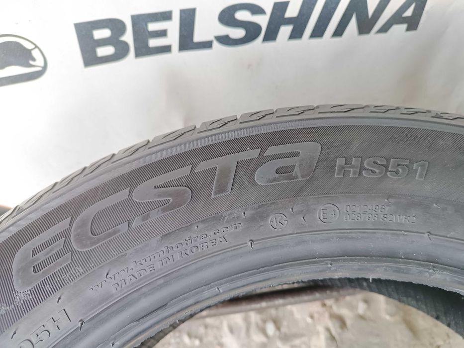 Літні шини 215/55 R18 Kumho ecsta hs51 2021 рік 7,4мм