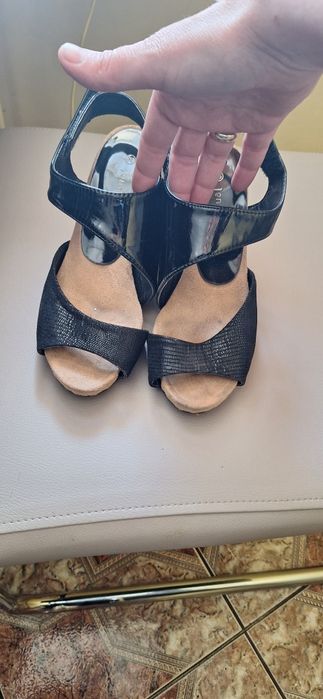 Buty eleganckie do sukienki