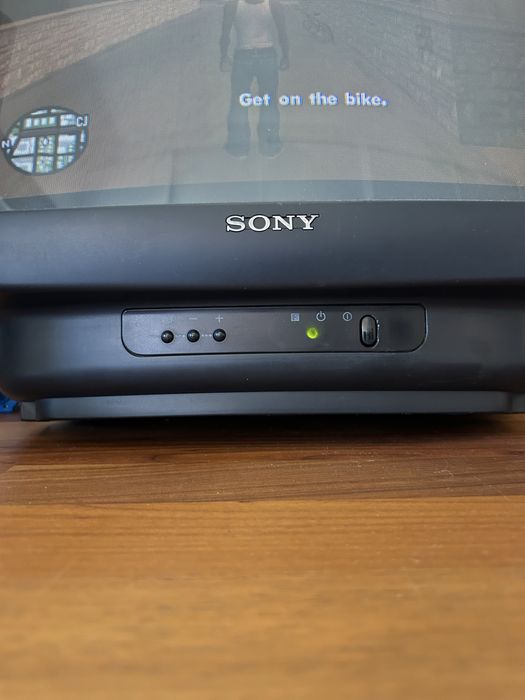 TV Sony Triniton KV-M1400E CRT