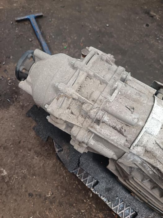 Skrzynia biegów Mercedes ML500 a2512801200 5.5 V8 Reduktor kompletna konwerter