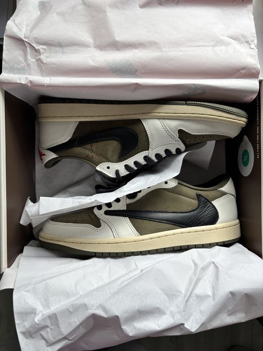 Travis Scott Jordan 1 Retro Low OG SP Medium Olive