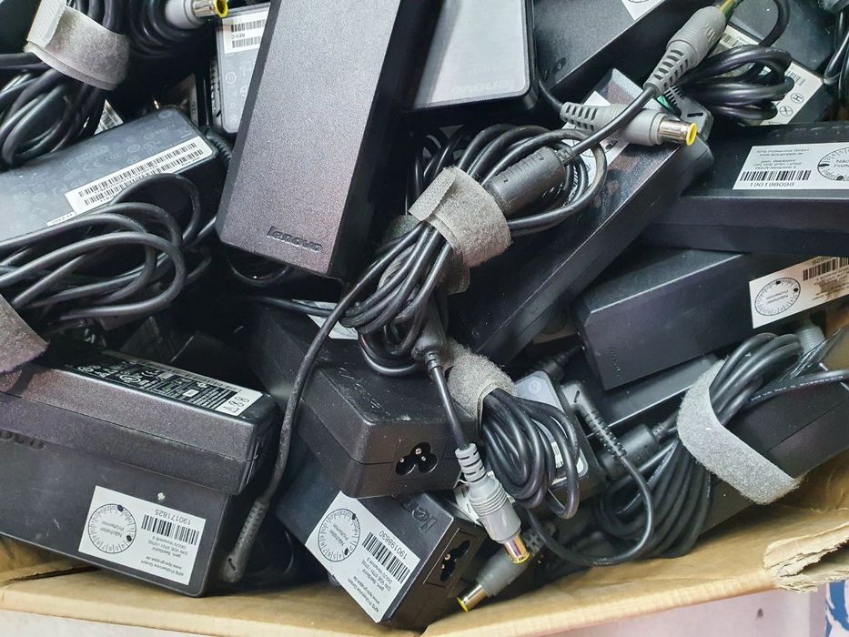 Електрошрот Lenovo 20V 3.25A 7.9x5.5 65Вт оригінал блок живлення