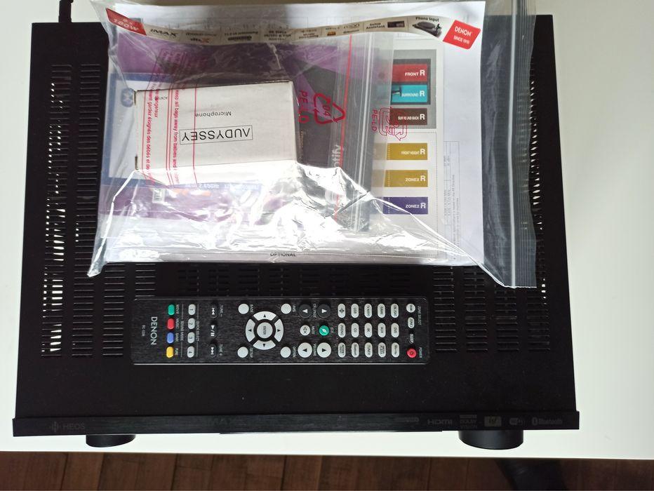 Amplituner Denon AVC-X3700H