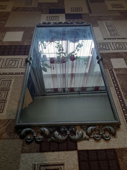 Зеркало  в МЕТАЛЛЕ из 80х. Размер 400х720мм.