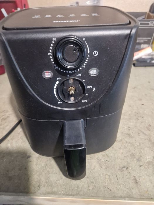 Material p/ Camião e Caravana (Forno, Chaleira, AirFryer, Panela, Inversor 24V)