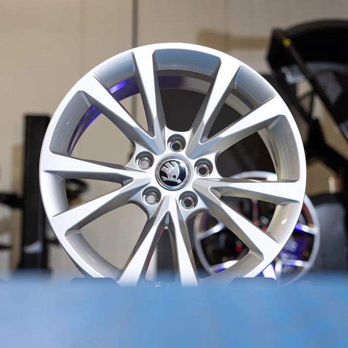 NOWE ORYGINALNE Koła Skoda 17" Octavia Superb Karoq Kodiaq Yeti