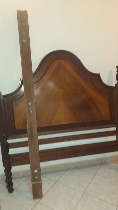 Mobília em cerejeira