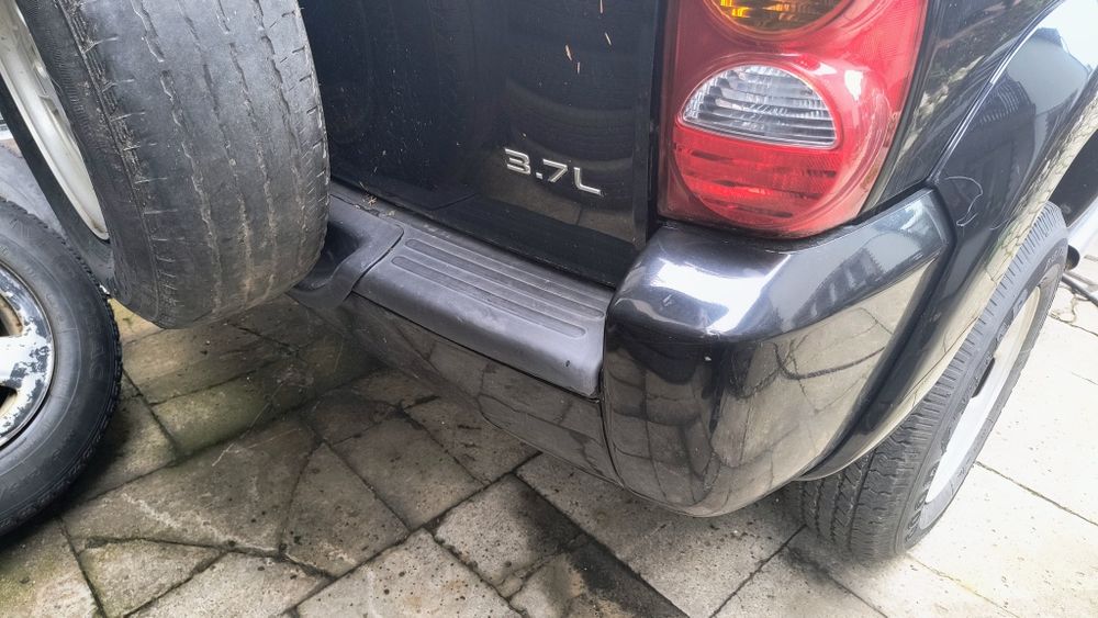 Most dyfer przedni jeep Cherokee Kj liberty 3,7 2002r