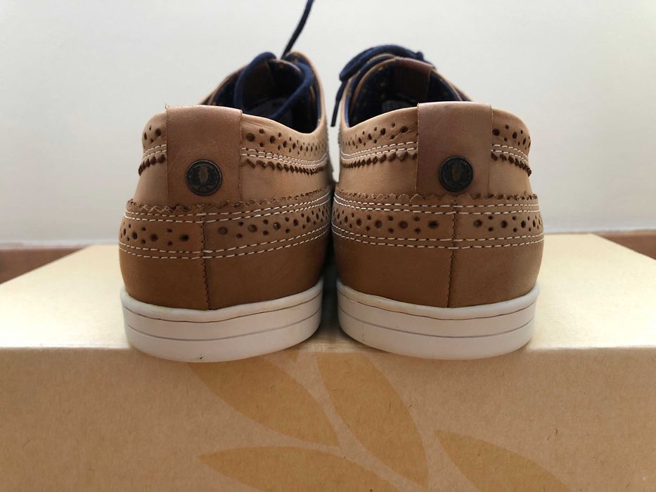 Fred Perry - Leather - Novos