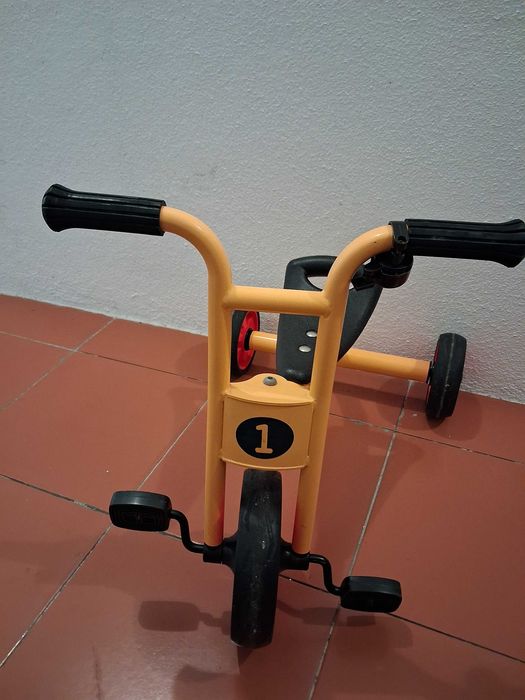 Triciclo Andreu Toys