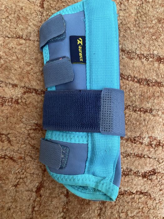 Ортез на ліву руку