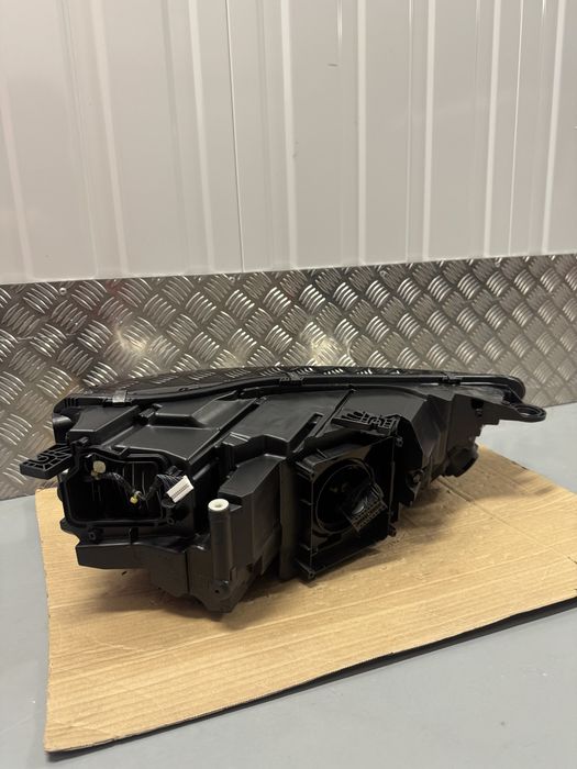 Lewa Lampa AUDI Q5 80A FULL LED USA Reflektor Lewy