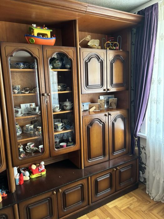 Продам стенку мебельную для гостинной