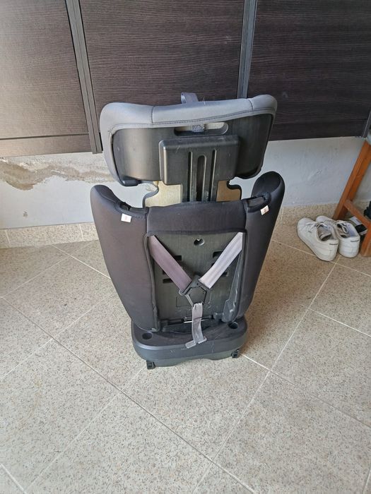 Cadeira de bebê  auto
