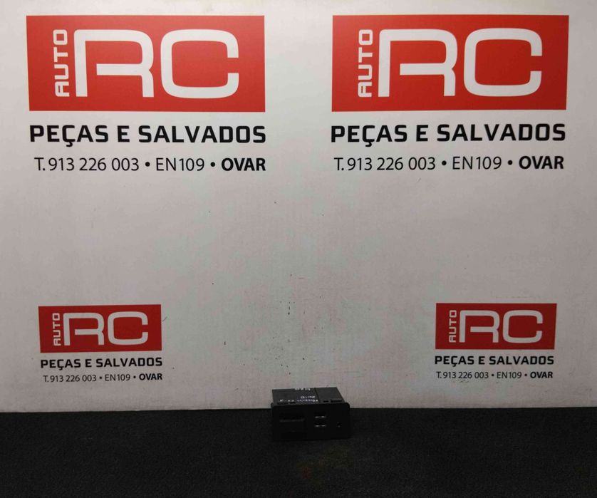 Módulo USB / AUX / IPOD D09H-669U0 - MAZDA CX-3