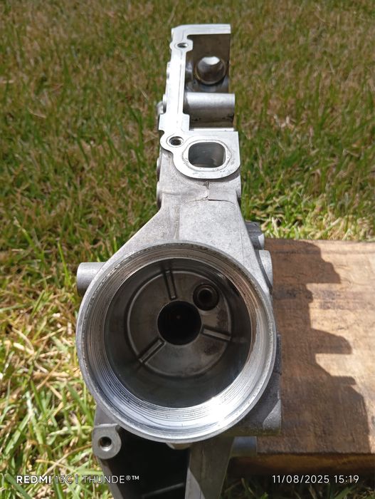 Tampa do motor dsitribuição Mercedes 270cdi