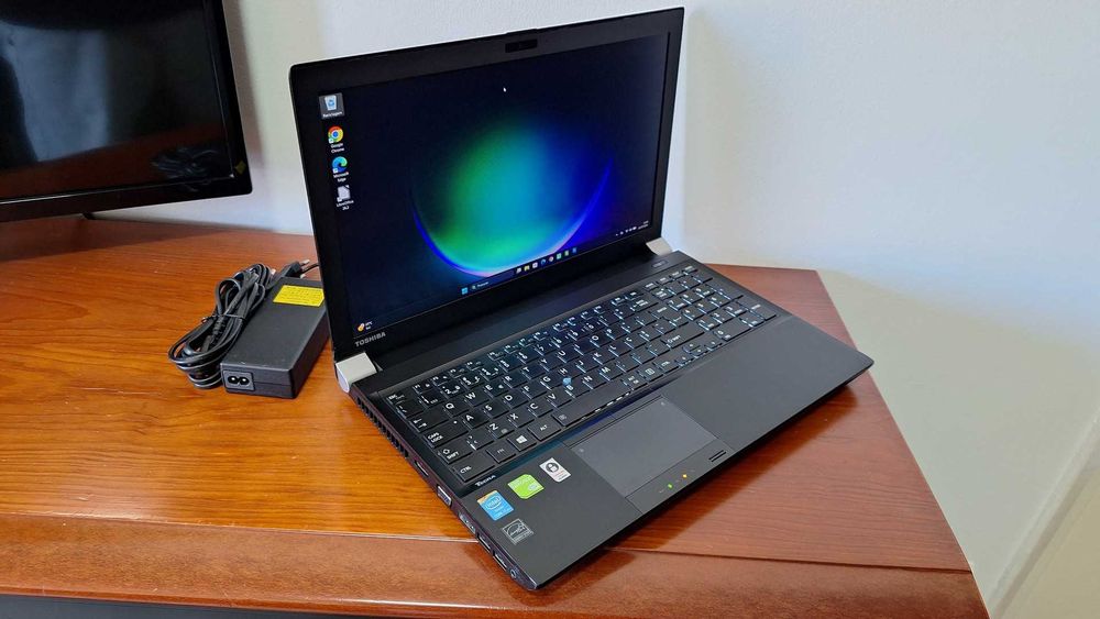 Toshiba Tecra A50 Core i7 3.7GHz- 16GB Ram- SSD 480GB- Win11