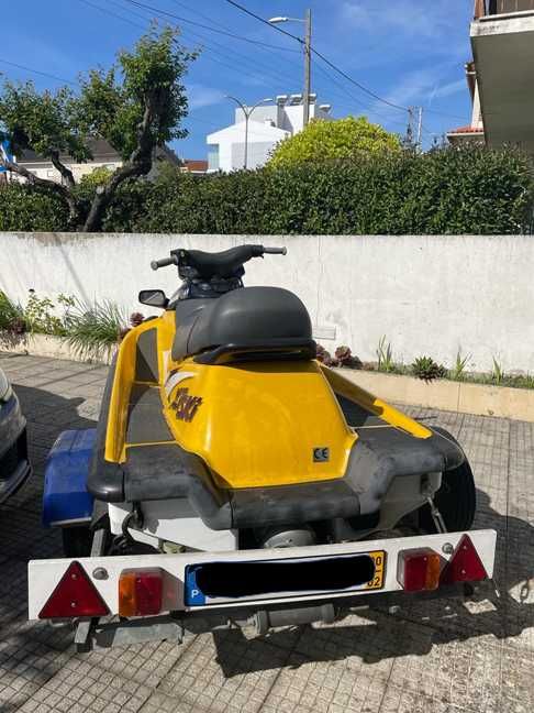 Mota de água Kawasaki ZXI 1100 com atrelado - Excelente estado