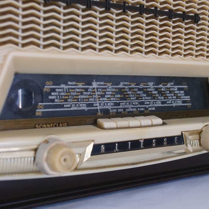 Rádio a válvulas Altesse Sonneclair