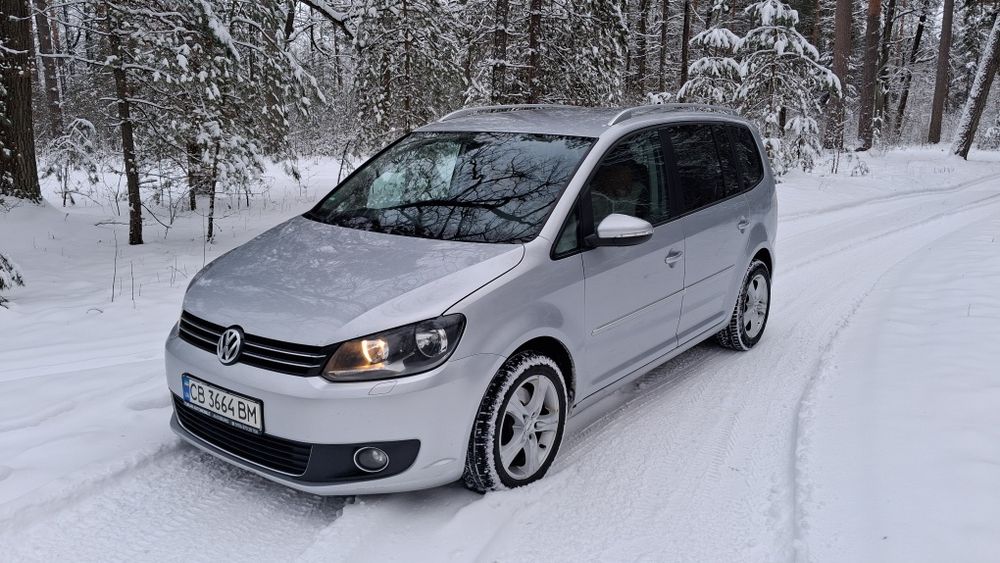 Продам wv  Touran 2.0 TDI  2011 року .
