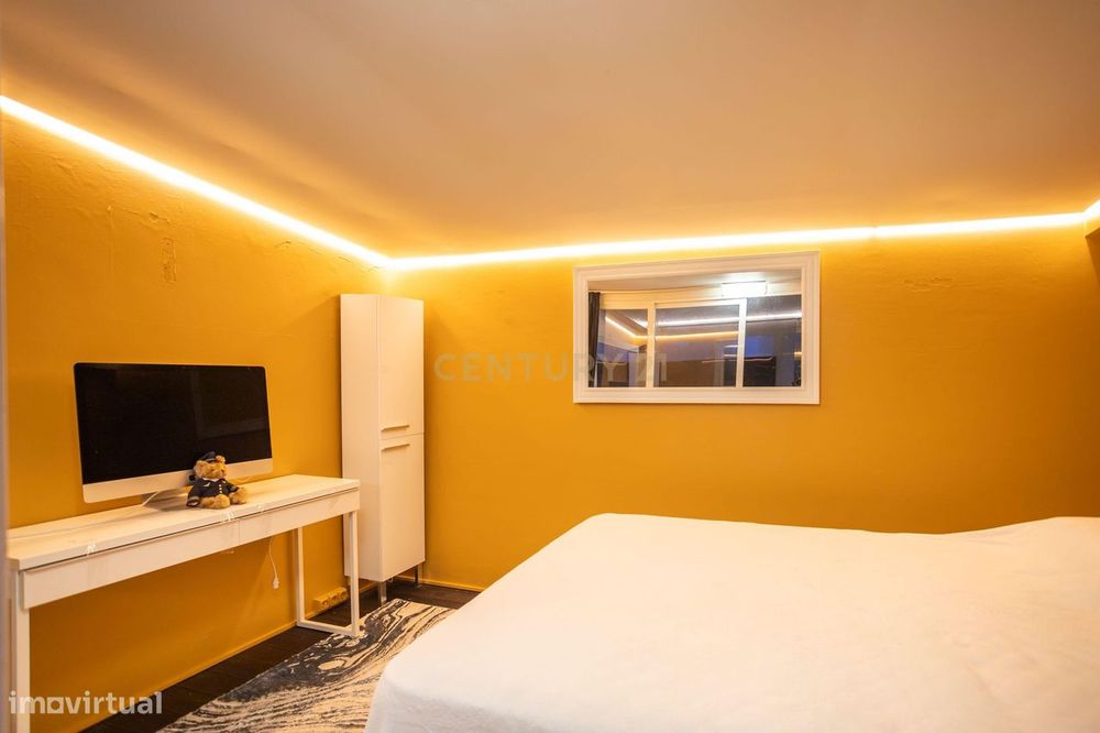 Um Apartamento com Alma de Moradia ; T3+1 + Terraço de 143 m²