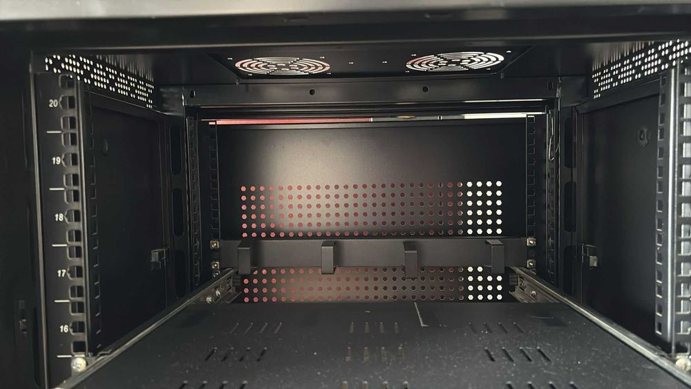 Rack Matic 20U - 60x60x99 cm e pés
