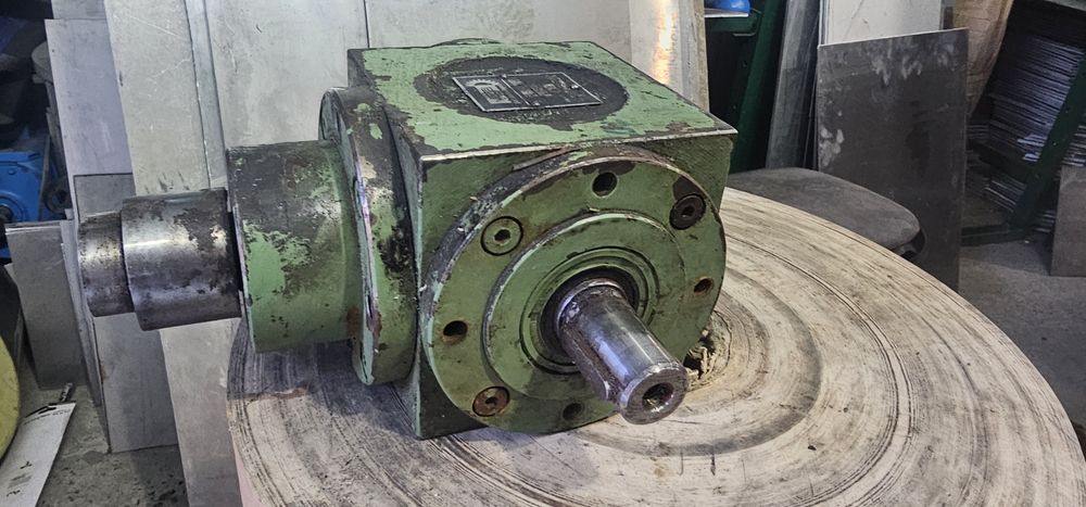 Редуктор Vogel 1:1 мото угловой редуктор