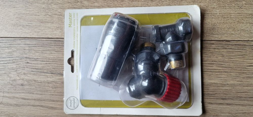 Master zestaw instalacyjny osiowy lewy grafit termostat NOWY