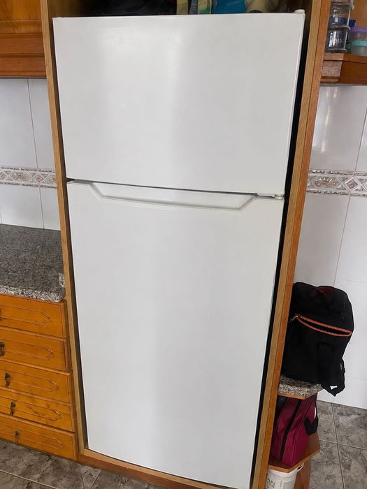 Frigorífico em bom Estado
