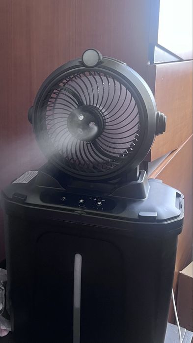 Ventilador com difusor de àgua bateria