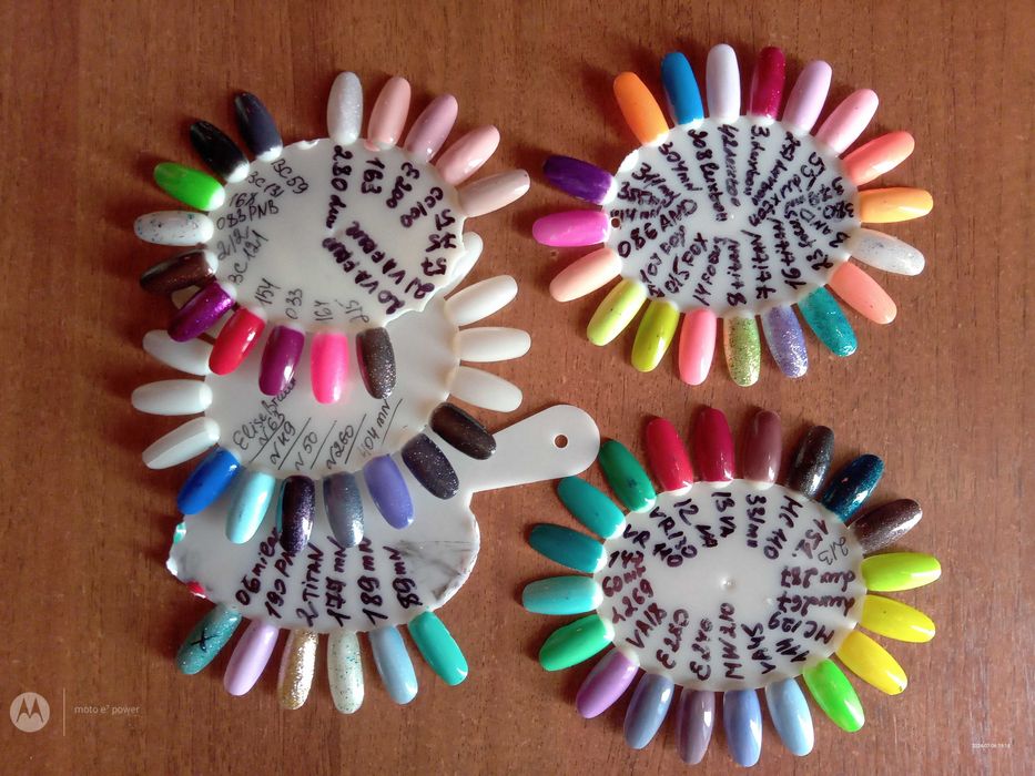 Гель лаки різних фірм