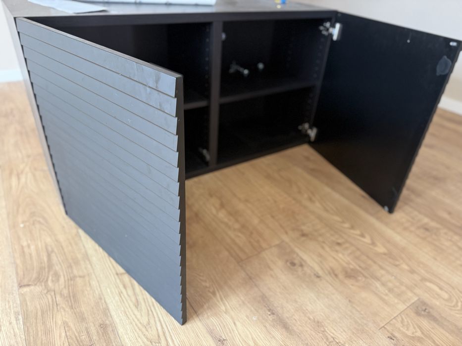 Ikea Besta szafka wisząca 3x60cm
