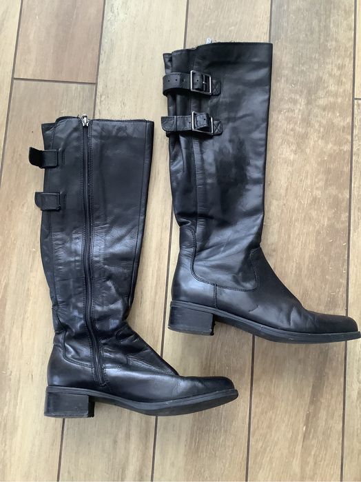 Czarne skórzane kozaki damskie Clarks rozmiar 37 lub 37,5