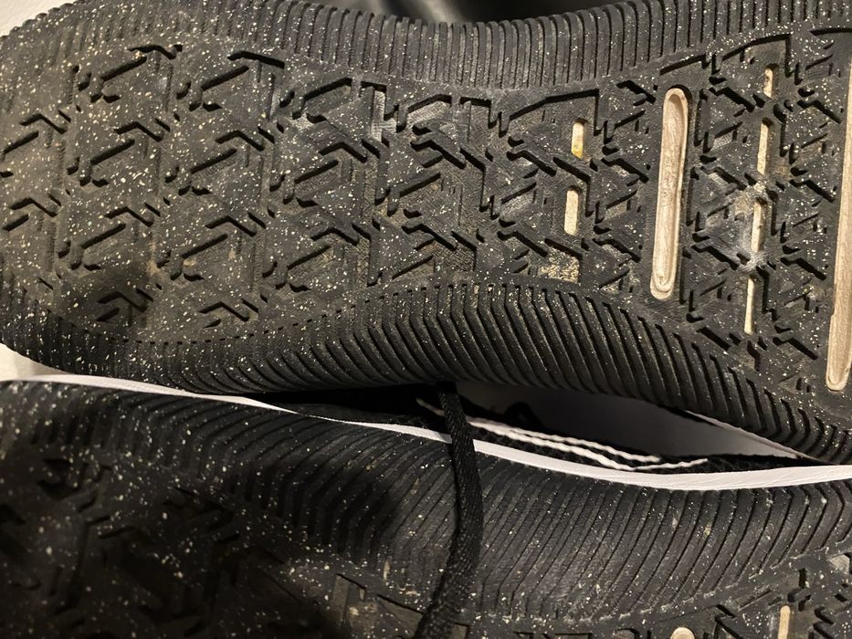 Короссовки NIKE  41 р.