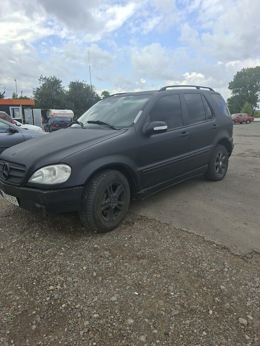 Мерседе ML 163 2,7d 2002р  не фонд і не тимчасова реєстрація звичайна євро бляха. Також інтересує обмін