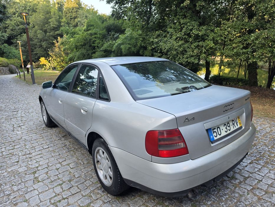 Audi A4 1.9 Tdi 110Cv Ano 99/06
