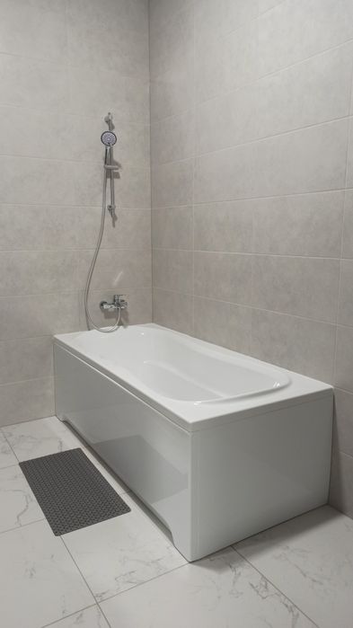 Апартаменти 124 Люкс 2 кімнати подобово