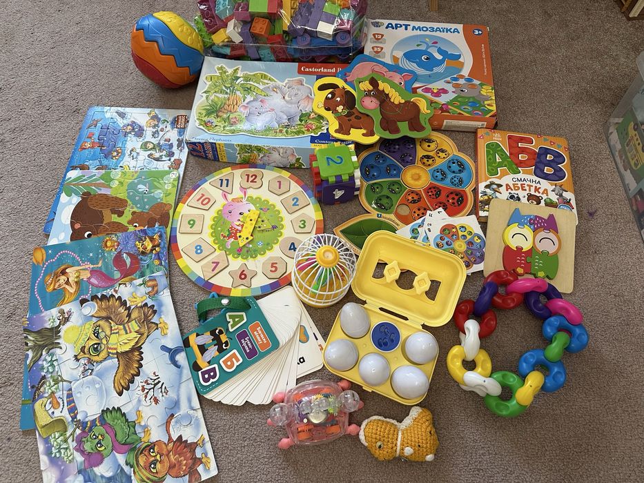 Ціна за все. Набір лот іграшок