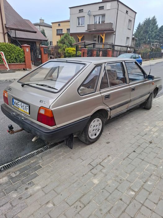 Polonez Caro 1.5 GLE Pierwszy miesiąc produkcji