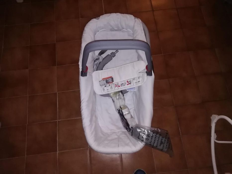 Carrinho de bebê447280493060444165
