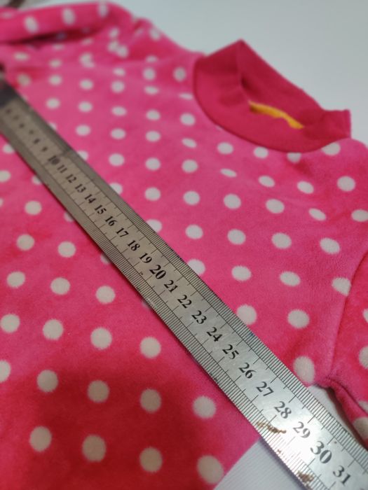 Свитерок для девочки 2-3года.