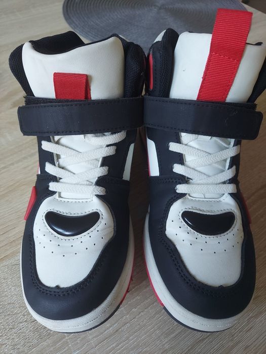 Buty chłopięce 36