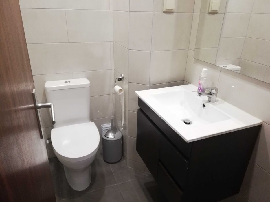 Quarto Estudante Universitária em FARO
